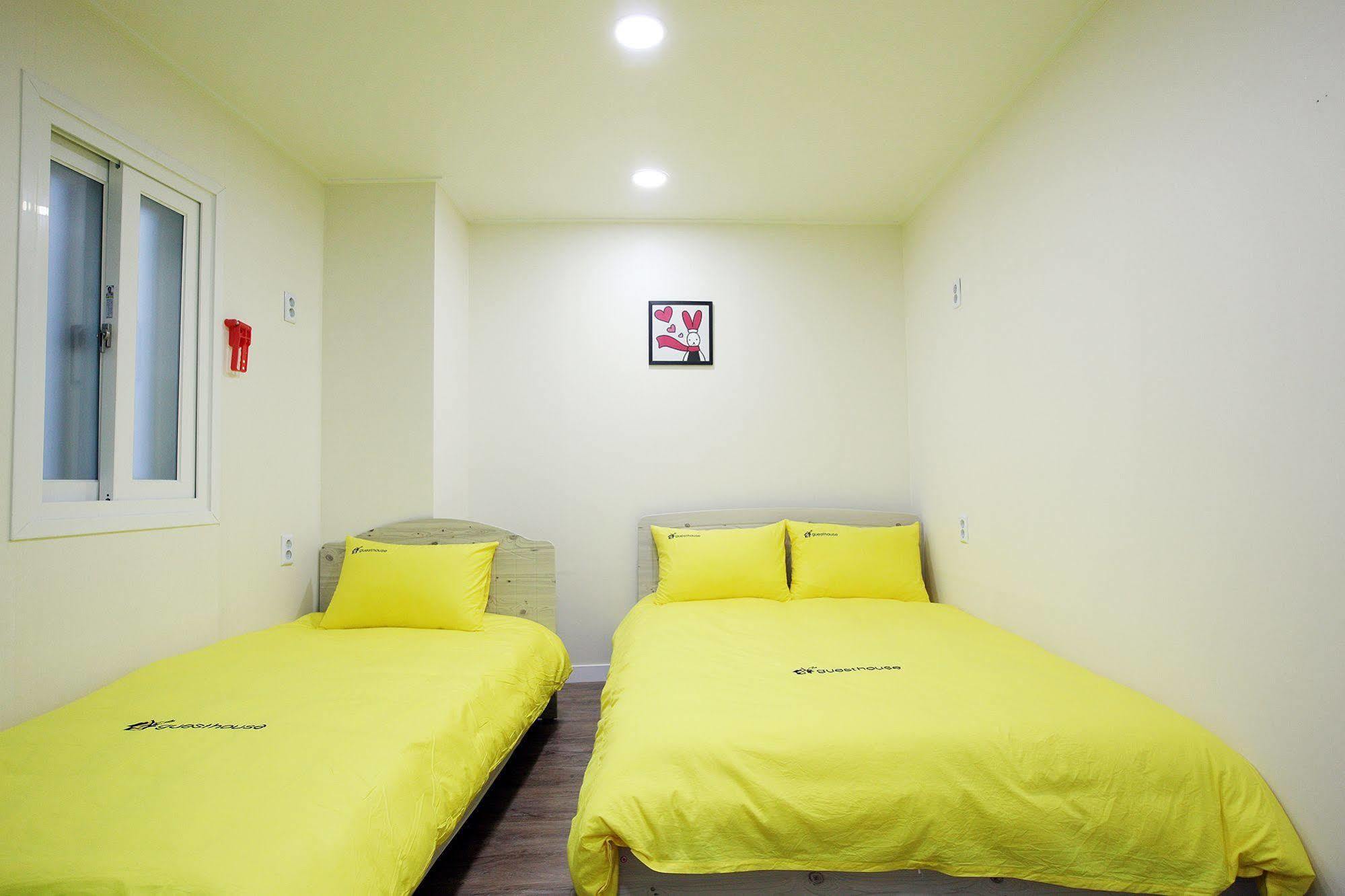 24 Guesthouse Myeongdong Avenue Seul Exterior foto